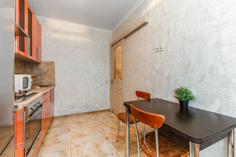 Others 5, Inndays Apartment on Garibaldi, Western