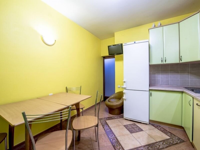 Others 5, Apartment - Ostrovityanova 9, Western