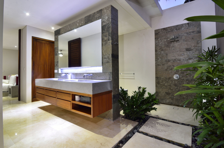 Bathroom 4, Bale Mandala Villas, Lombok
