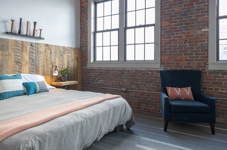 Bedroom 2, The Mill Inn, Piscataquis