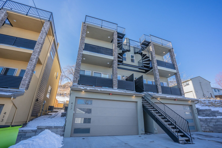 Exterior & Views 2, 4BR Mnt Viewsmodern Urbanityrooftop Patio, El Paso