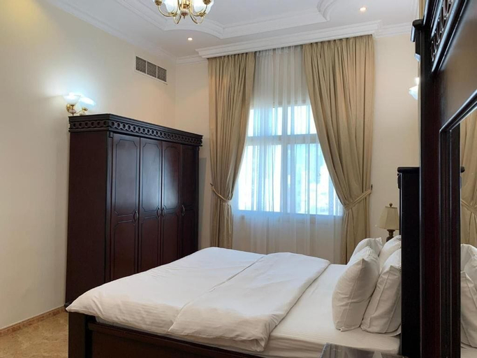 Bedroom 2, Al Misrea Tower, Manama