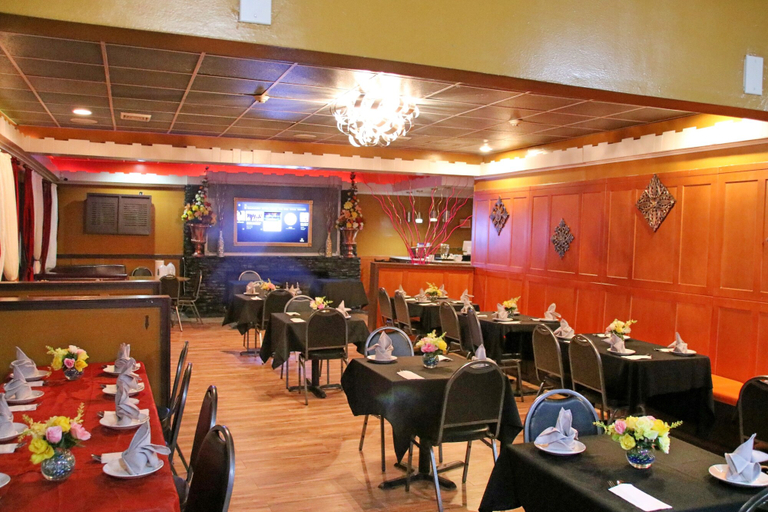 Food & Drinks 4, Woodland Inn, Niagara