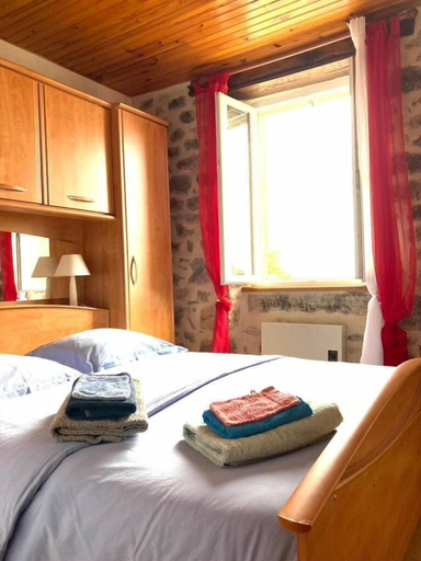 Bedroom 4, Chambres d'hôtes Lo Soulenquo, Aveyron