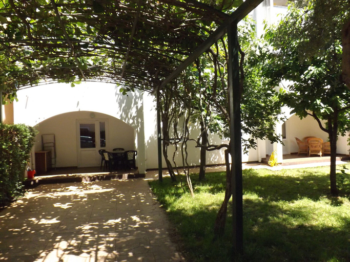 Exterior & Views, Three Bedroom Apartment With Garden