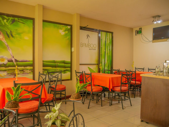 Food & Drinks 5, Hotel Bamboo Aeropuerto, Alajuela