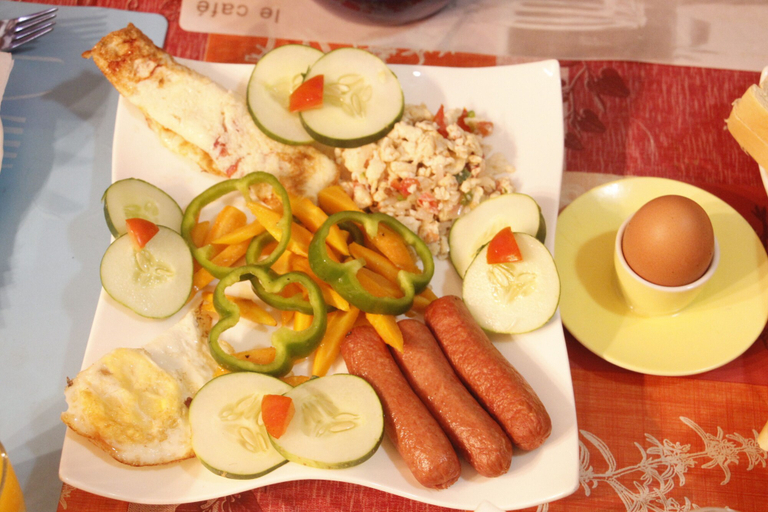 Food & Drinks 4, Nego Lodge, Accra