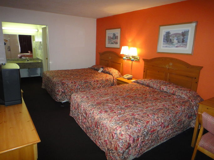 Bedroom 3, Stay 4 Less, Spotsylvania
