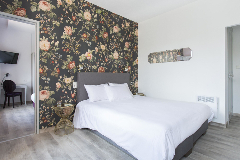 Bedroom 4, Hôtel d'Angleterre, Vosges