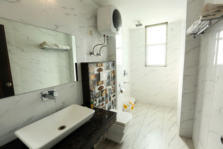 Bathroom, Hotel Salt, Delhi
