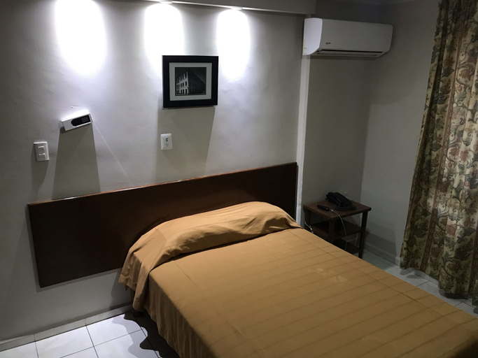 Bedroom 3, Hotel Oriente, Veracruz