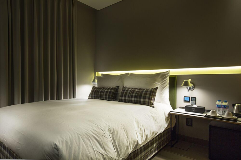 Bedroom 3, Hotel Everrich, Ganghwa