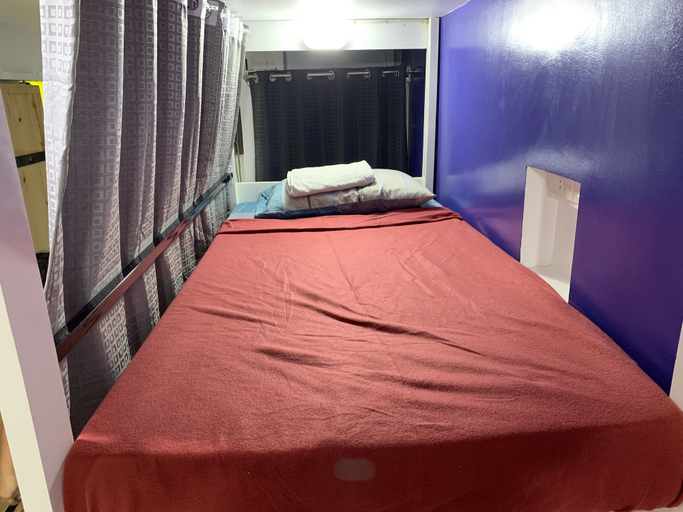 Bedroom 3, Beinte Singko de Marso Apartments, Candon City