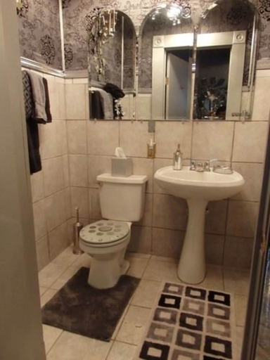 Bathroom 4, Central West End B&B, Saint Louis