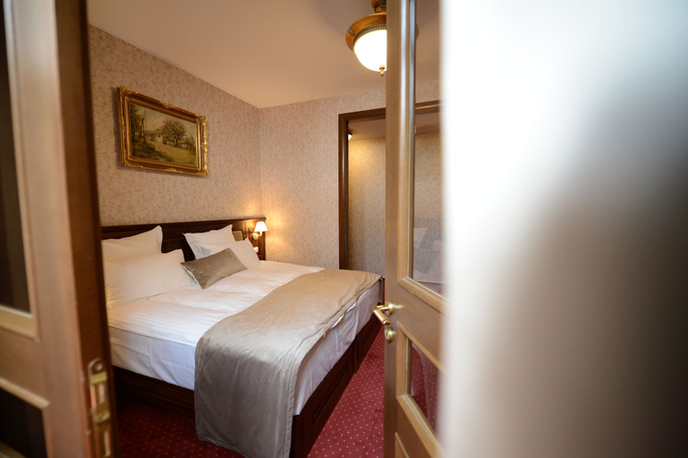 Bedroom 2, Noblesse Boutique Hotel, Sibiu