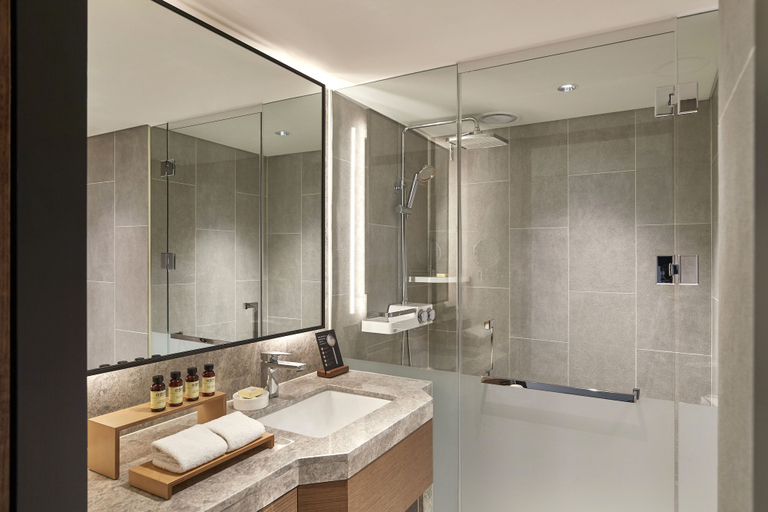 Bathroom 5, Walkerhill Douglas House, Gwang-jin