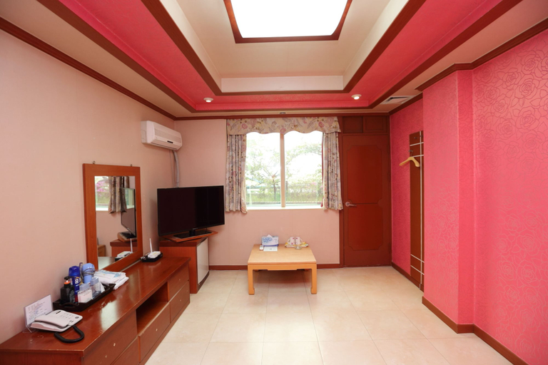 Others 4, Jumunjin Hotel, Gangneung