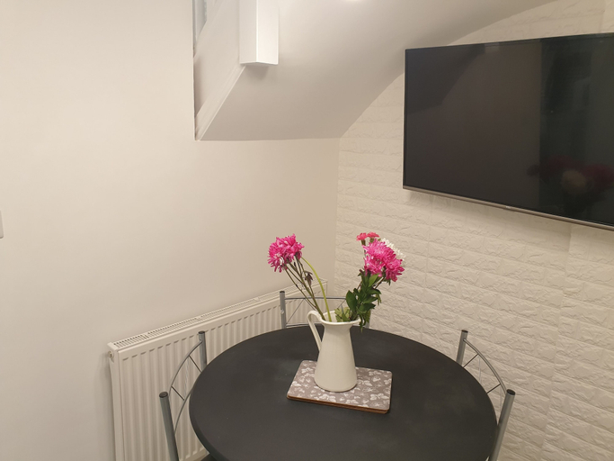 Others 4, Marlow's Emerald 3 Bedroom House, Buckinghamshire