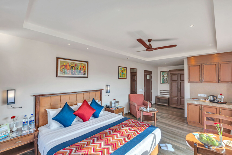 Bedroom 2, Club Mahindra Kandaghat, Solan