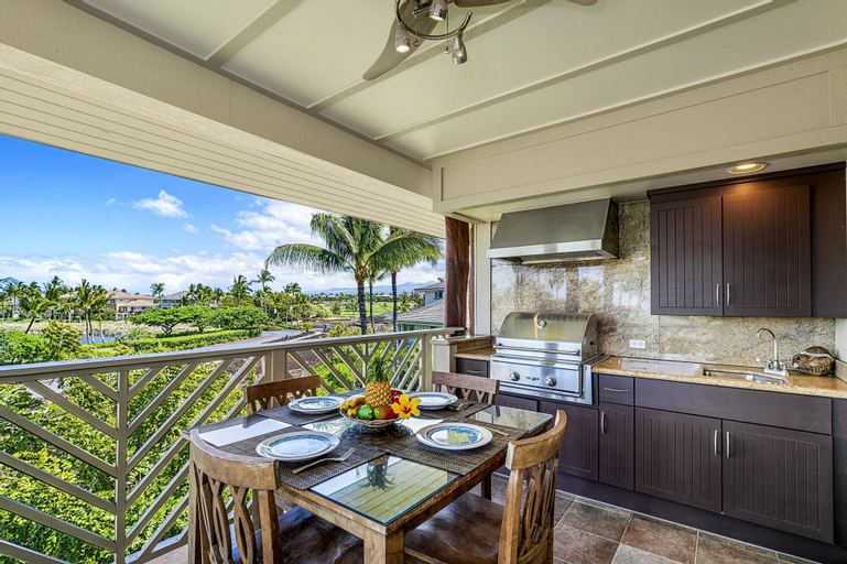 Waikoloa Beach S E32 2 Bedroom Condo by RedAwning, Hawaii