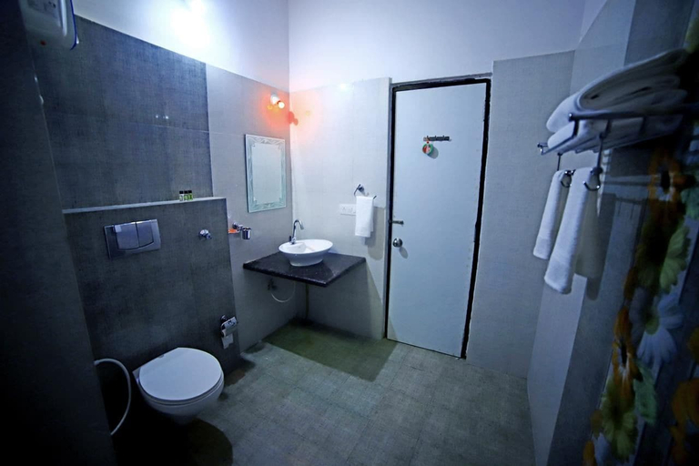 Bathroom 3, Dreams Resort Udaipur, Udaipur