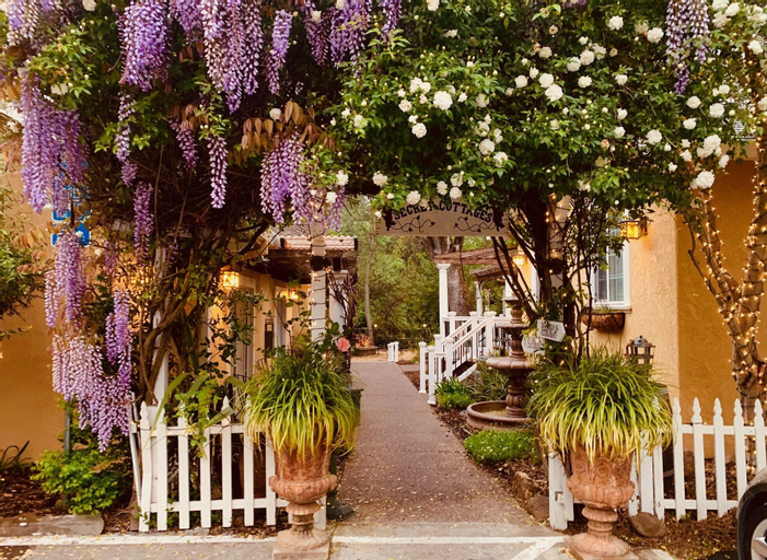 Glen Ellen Inn, Sonoma
