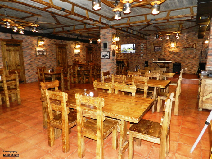 Food & Drinks 5, Resort Martvili, Martvili