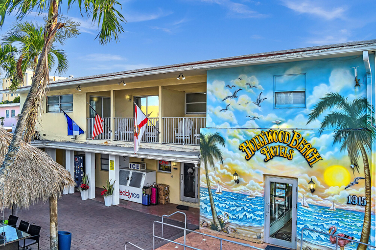 Exterior & Views 2, Hollywood Beach Swan, Broward