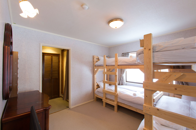 Bedroom 4, Ramat Niseko, Kutchan