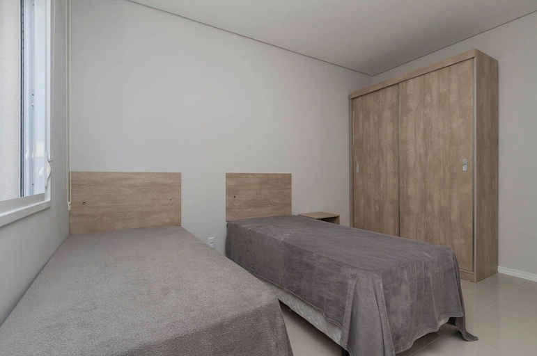 Bedroom 4, Mexicana - Apto Praia de Mariscal, Bombinhas