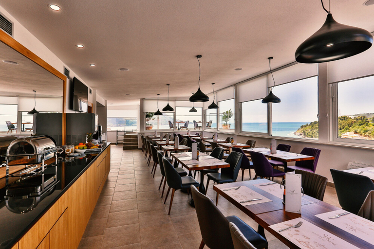 Food & Drinks 5, Lusso Mare by Aycon