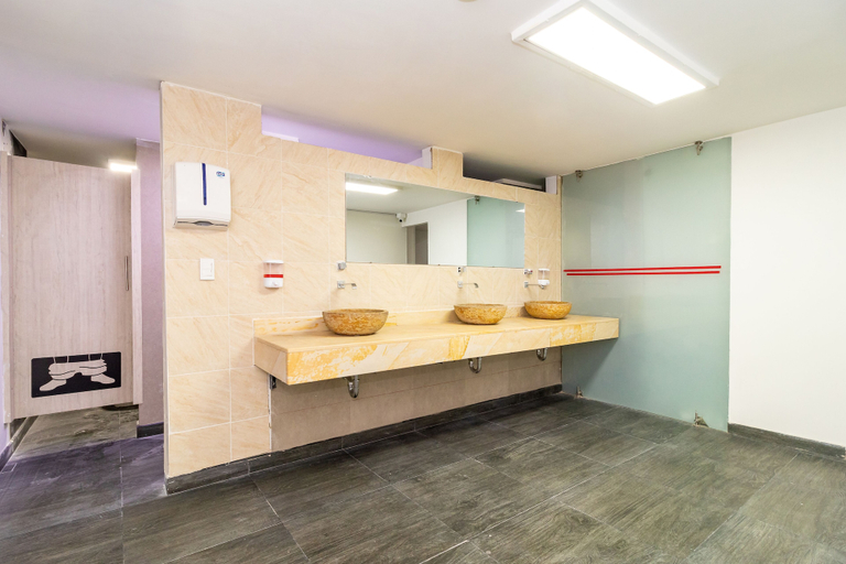 Bathroom 4, Hotel Bestmark Platinum, Santafé de Bogotá
