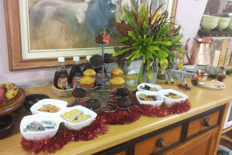 Food & Drinks 5, Loerie Lodge, Mopani