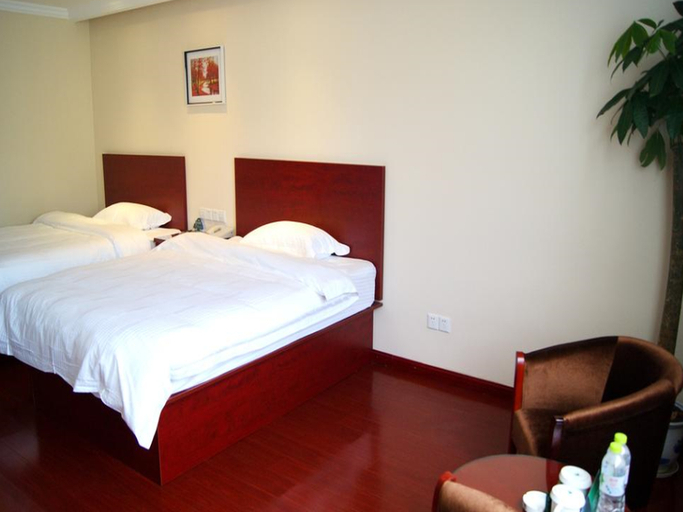 Bedroom 2, GreenTree Inn MaAnshan Economic Development District Hongqi South Road Express Hotel, Ma'anshan