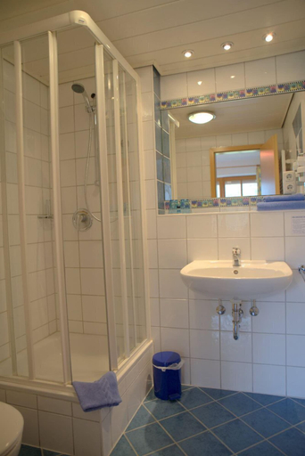 Bathroom 3, Pension Aufeld, Landsberg am Lech