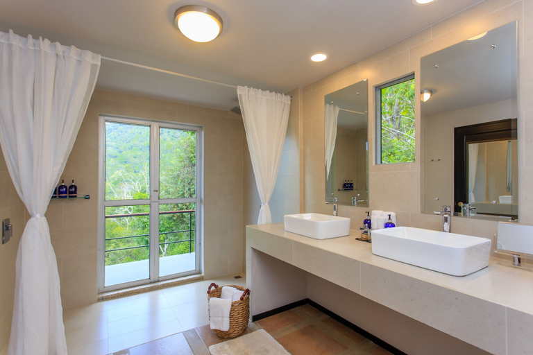 Bathroom 4, Rancho Pacifico, Osa