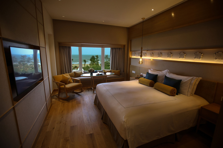 Bedroom 4, Taj Fisherman's Cove Resort & Spa, Chennai, Kancheepuram