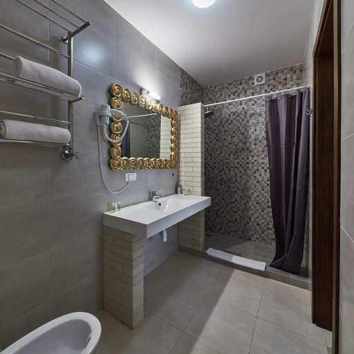 Bathroom 3, Shato Luxe Hotel, Odes'ka