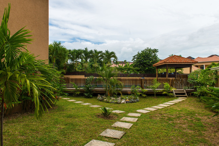 Exterior & Views 2, The US Embassy Luxury Apartment