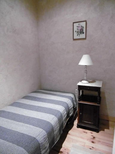 Bedroom 3, Chambres d'hôtes Le Bourdieu, Gironde
