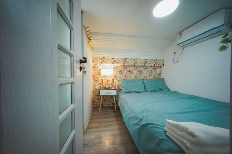 Bedroom 3, Shanghai Rainbow No.35, Shanghai