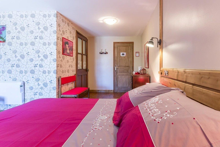 Bedroom 4, Chambres d'Hotes La Revaudiere, Calvados