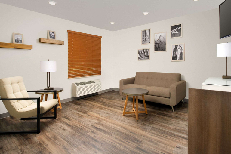 Others 5, WoodSpring Suites Chicago Darien, Dupage