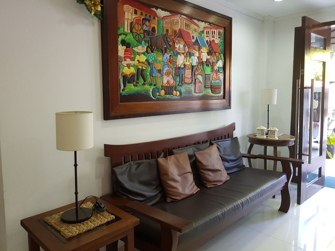 Others 5, Hotel Lola Natividad, Bantay