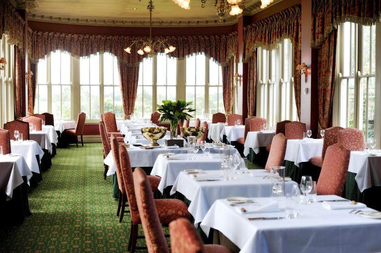 Food & Drinks 5, Chateau Yering Hotel, Yarra Ranges - Seville