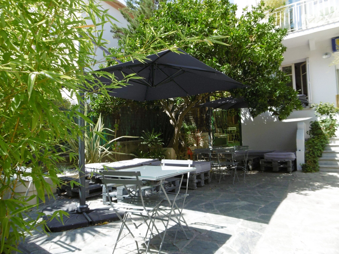 Others 5, Hotel Marengo, Corse-du-Sud