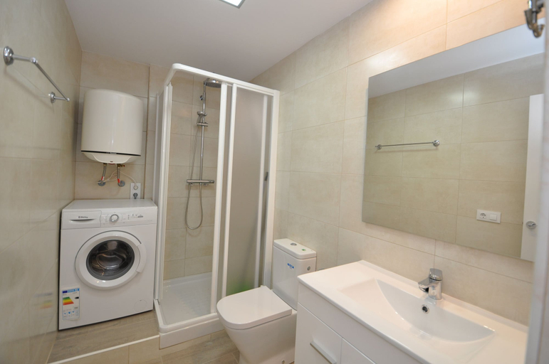 Bathroom 3, Apartamento Sun Village, Girona