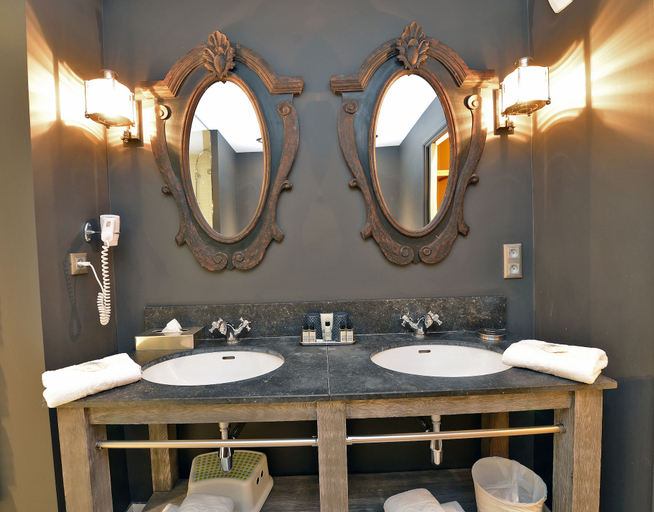 Bathroom 4, Maison de Famille Les 5 Frères, Savoie