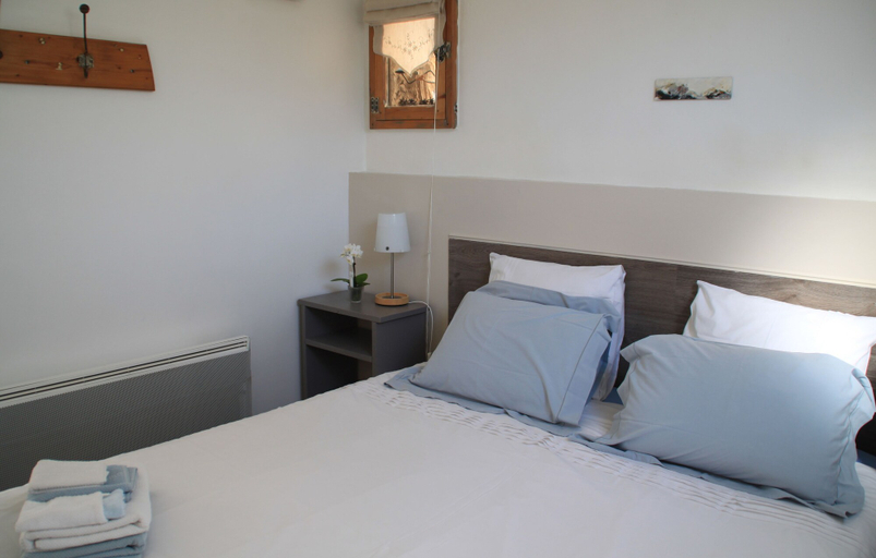 Bedroom 3, Chez Elise et Gabriel, Drôme