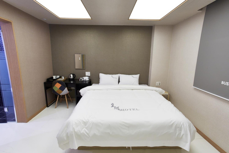 Bedroom 3, Hotel The May, Gwangsan